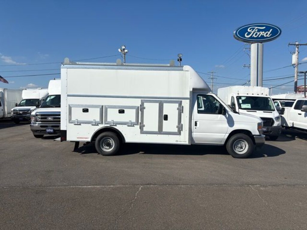 New 2026 Ford E-350 Cutaway Truck