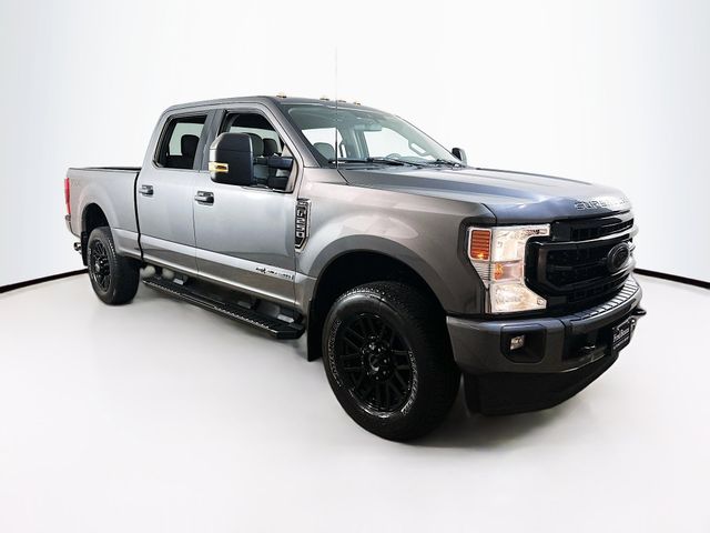 2022 Ford F-250 Super Duty XLT's photo