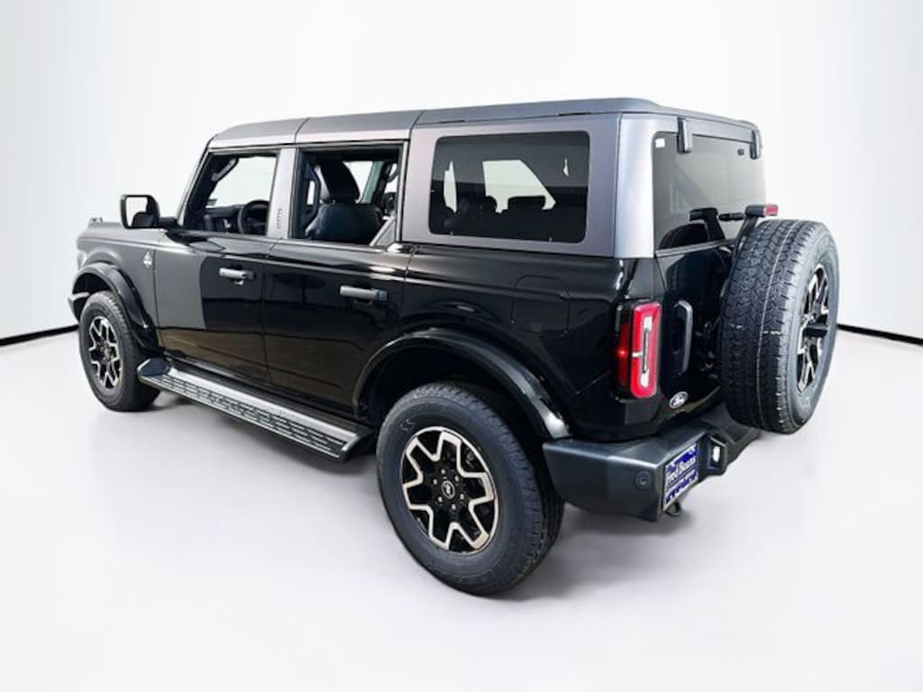 New 2026 Ford Bronco Outer Banks SUV