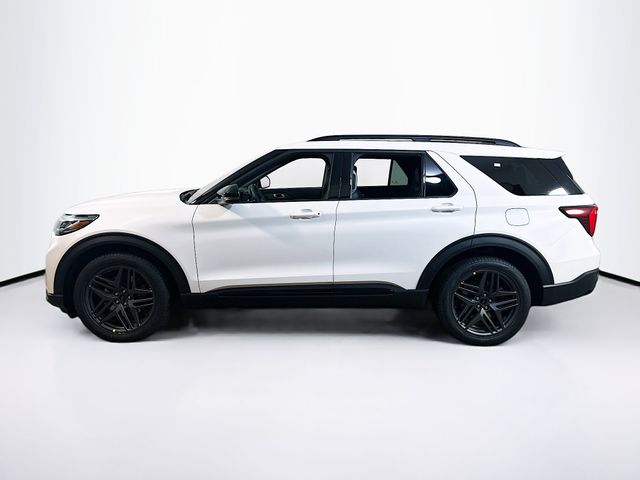 2026 Ford Explorer ST photo 2
