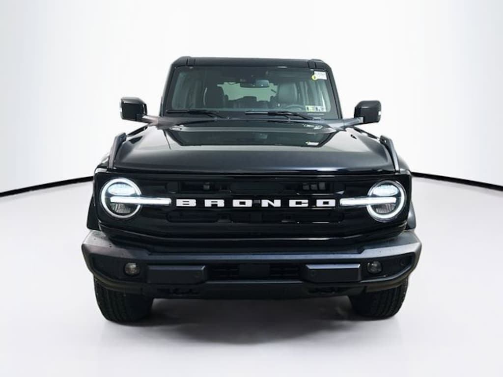 New 2025 Ford Bronco Outer Banks SUV