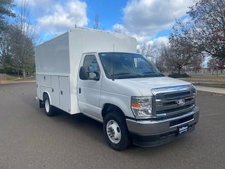 2026 Ford E-350 Cutaway Base Truck