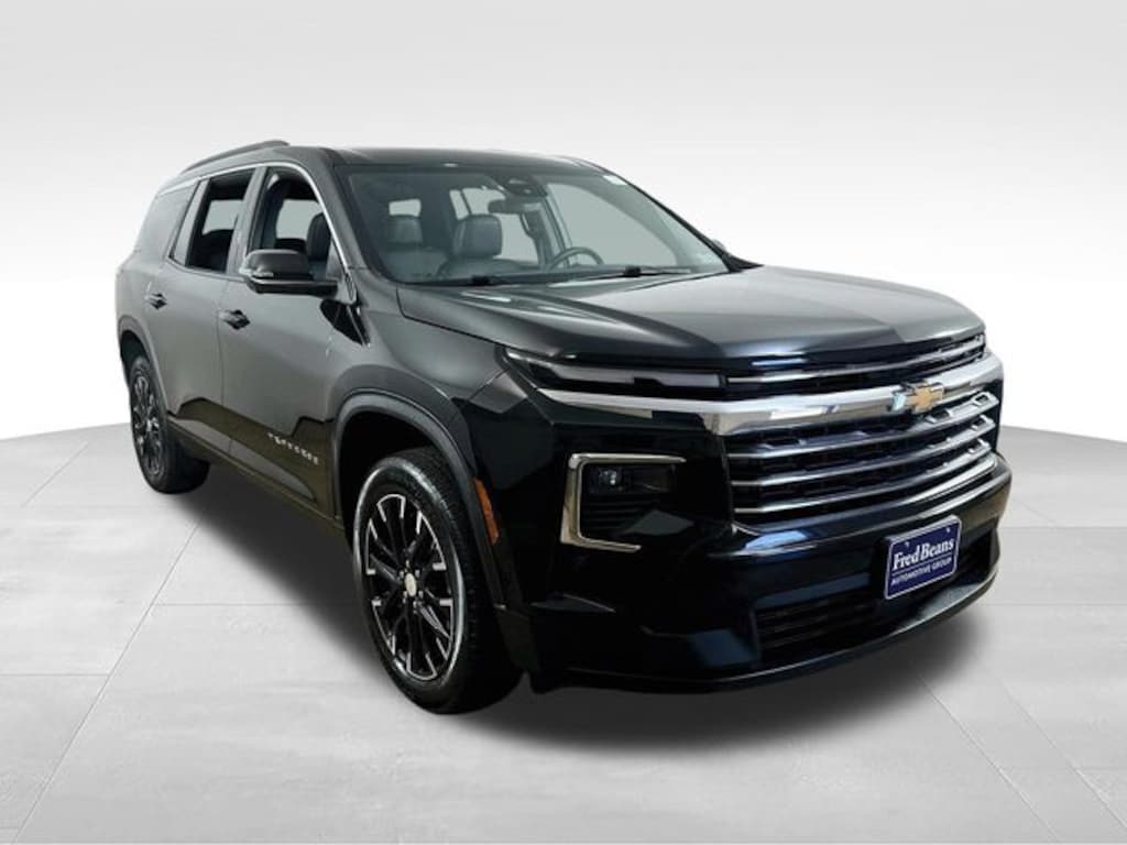 Certified 2025 Chevrolet Traverse LT SUV