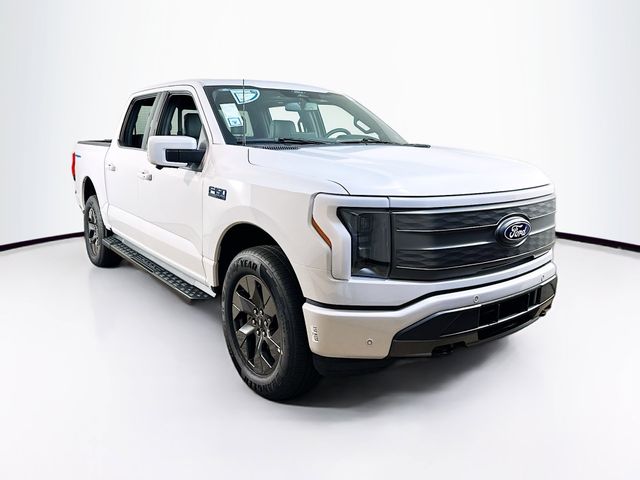 2025 Ford F-150 Lightning Lariat's photo