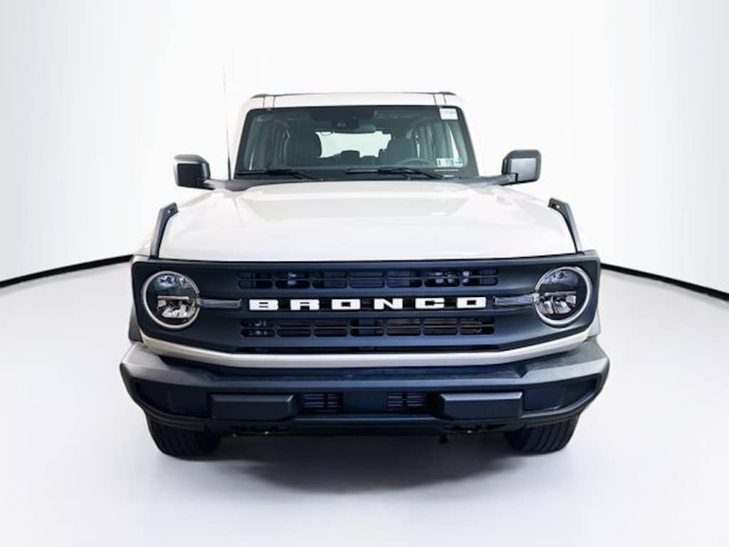 New 2026 Ford Bronco Base SUV