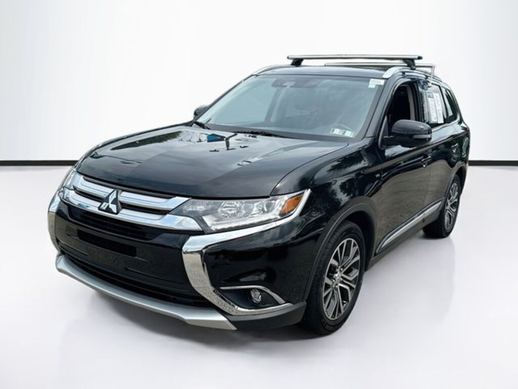 Used 2017 Mitsubishi Outlander GT CUV