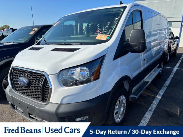 2024 Ford Transit photo 2