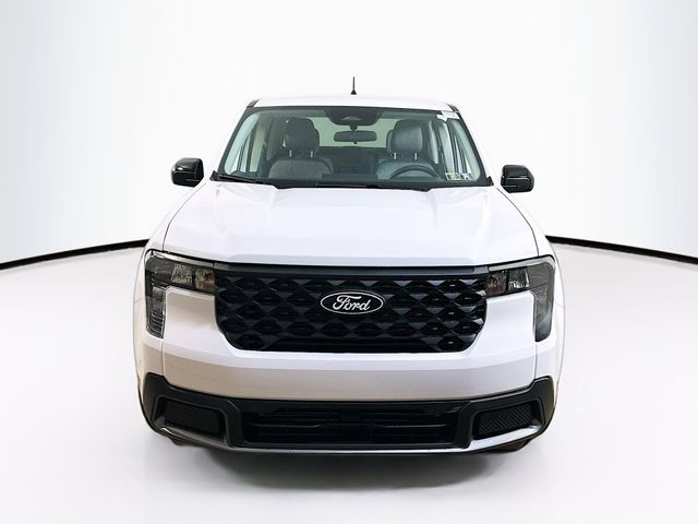 2025 Ford Maverick XLT photo 2