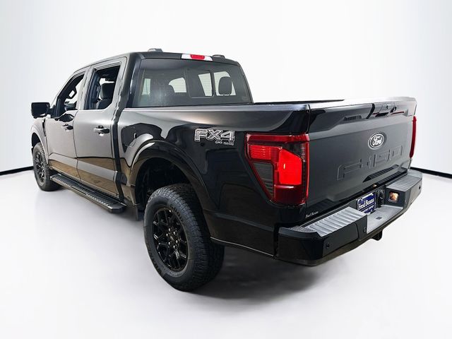 2025 Ford F-150 XLT photo 2