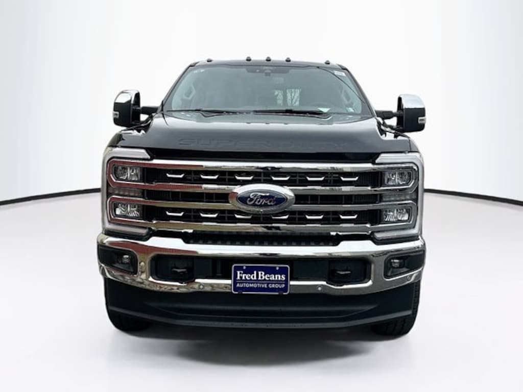 New 2026 Ford F-350 Lariat Truck Crew Cab