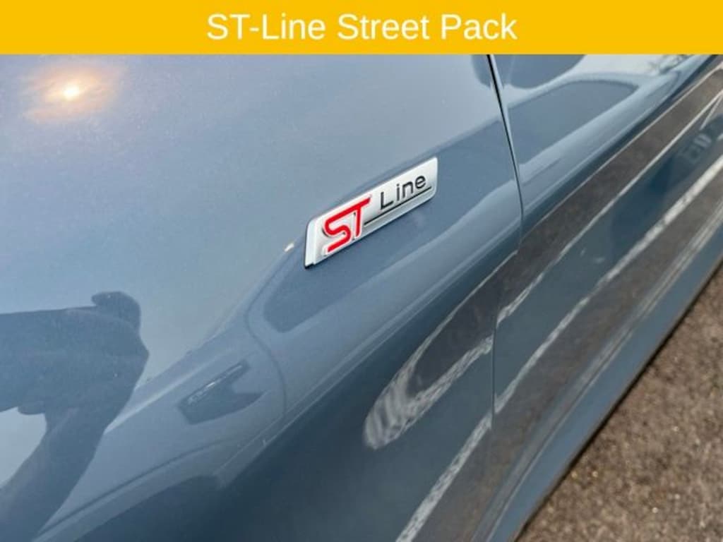Certified 2025 Ford Explorer ST-Line SUV