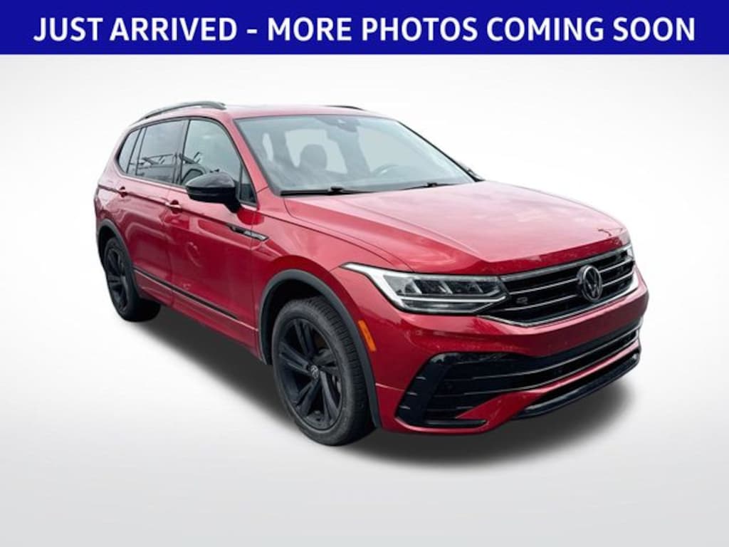 Certified 2024 Volkswagen Tiguan 2.0T SE R-Line Black SUV