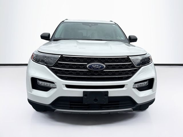 2022 Ford Explorer XLT photo 2