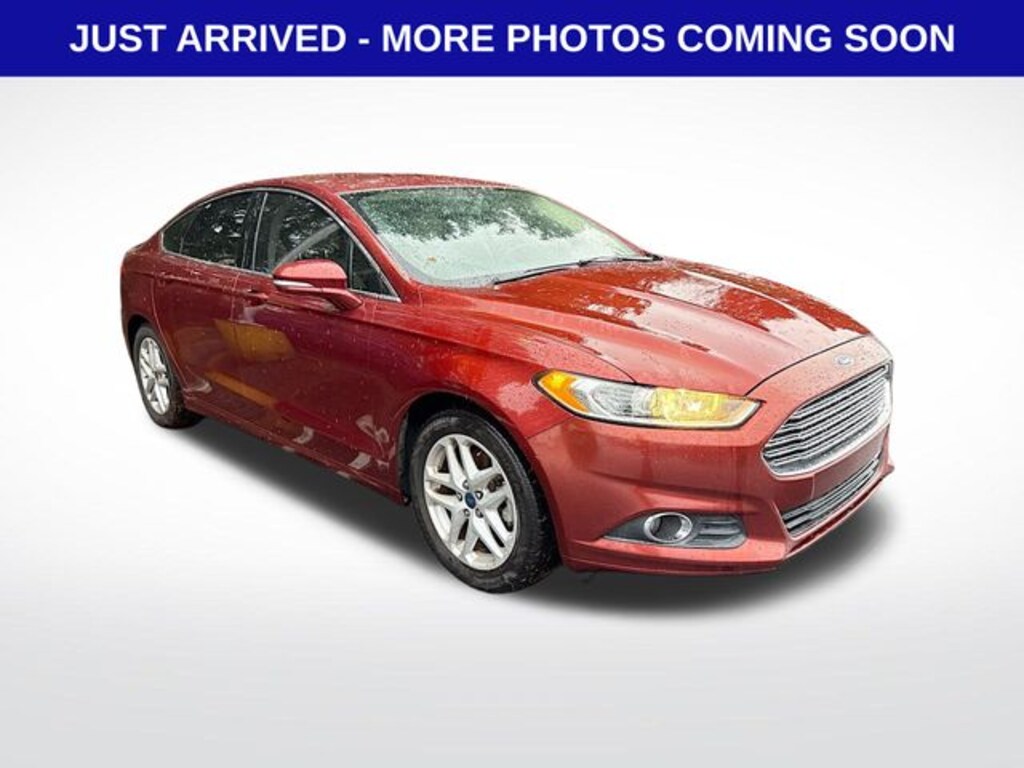 Used 2014 Ford Fusion SE Sedan