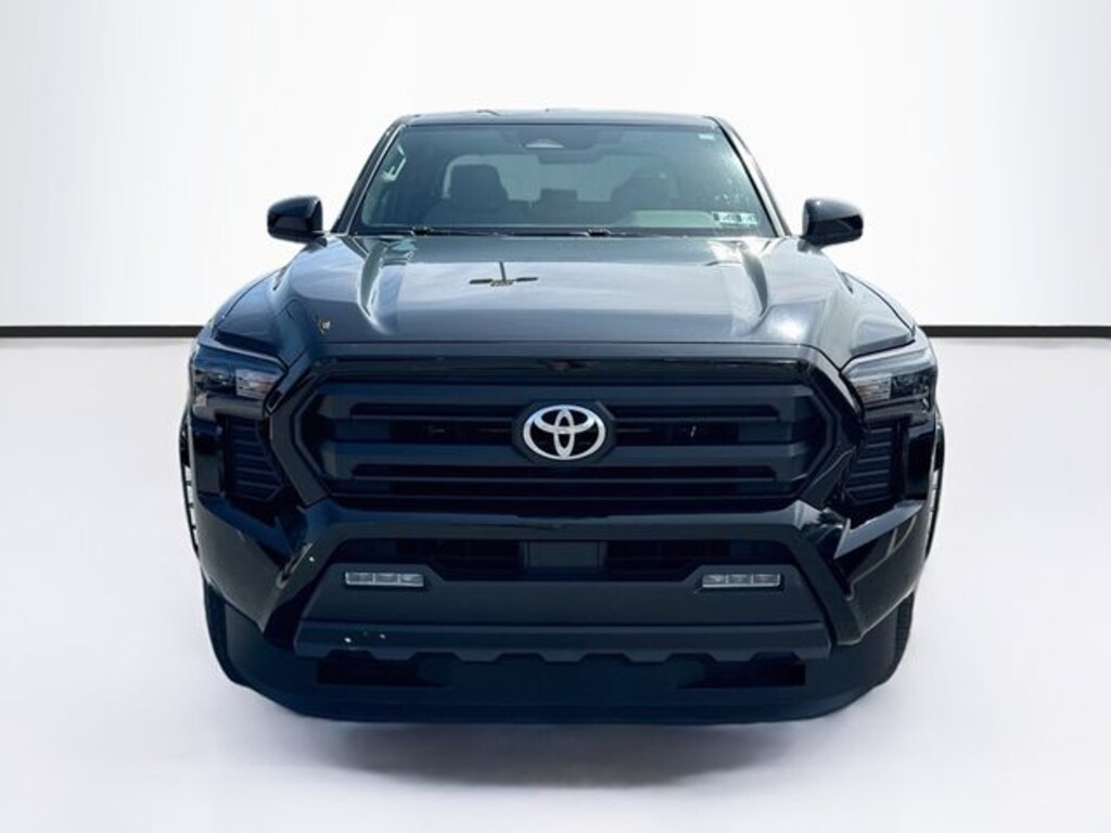 Used 2025 Toyota Tacoma SR5 Truck Double Cab