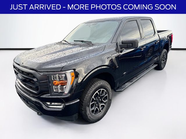 2022 Ford F-150 XLT photo 3