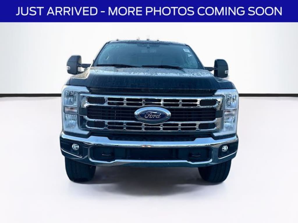 Certified 2023 Ford F-250SD XLT Truck Crew Cab