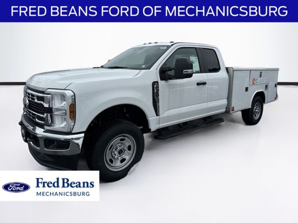New 2025 Ford F-350 Chassis XL Truck Super Cab