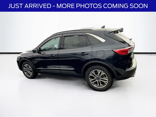 2021 Ford Escape SEL photo 4