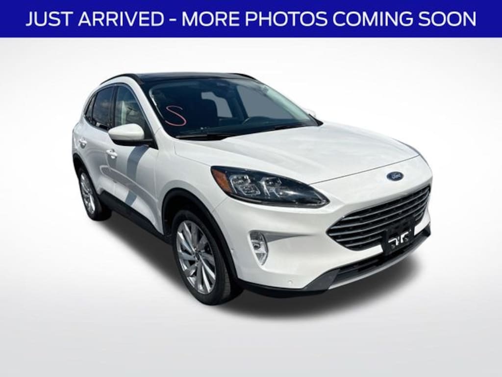 Certified 2022 Ford Escape Titanium SUV