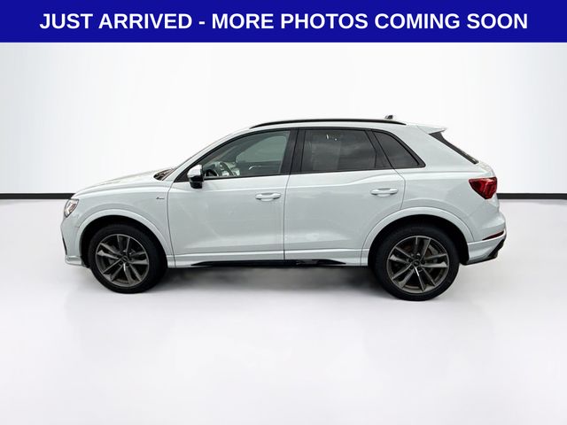 2022 Audi Q3 Premium Plus S line photo 3