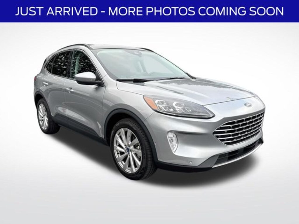 Certified 2022 Ford Escape Titanium SUV