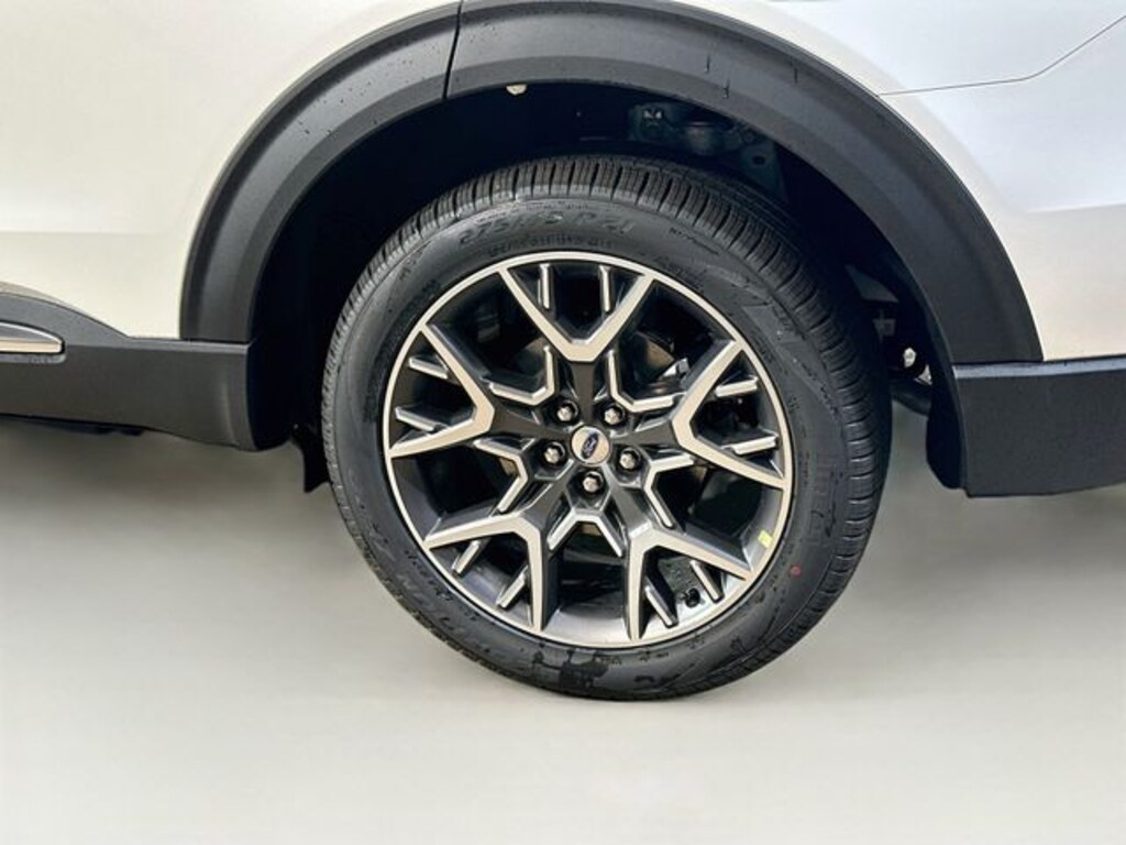 New 2027 Ford Explorer Platinum SUV