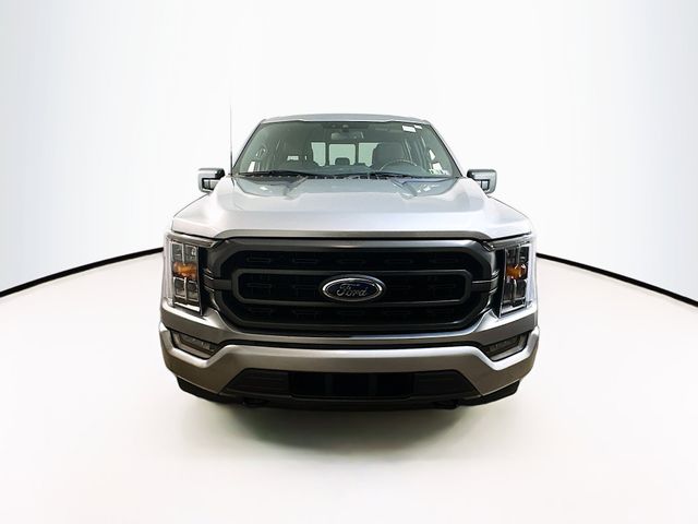 2023 Ford F-150 XLT photo 2