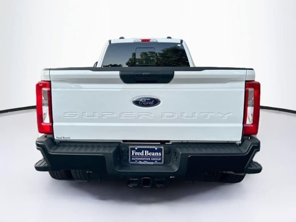 New 2026 Ford F-350 XL Truck Crew Cab