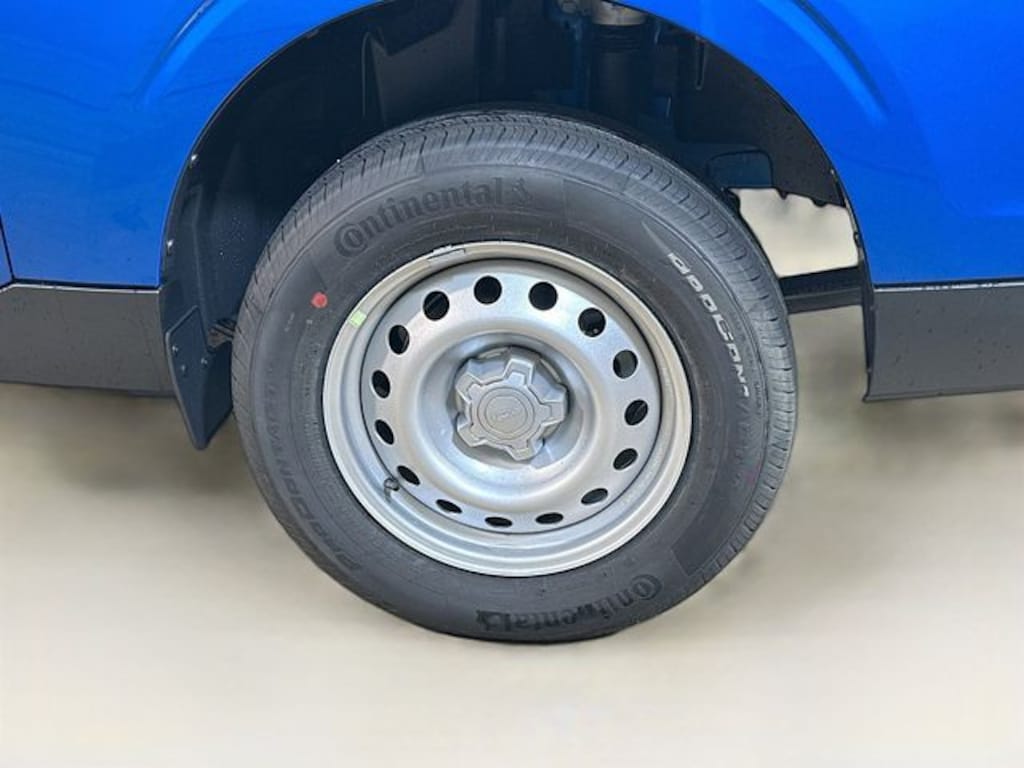 New 2025 Ford Maverick XL Truck SuperCrew