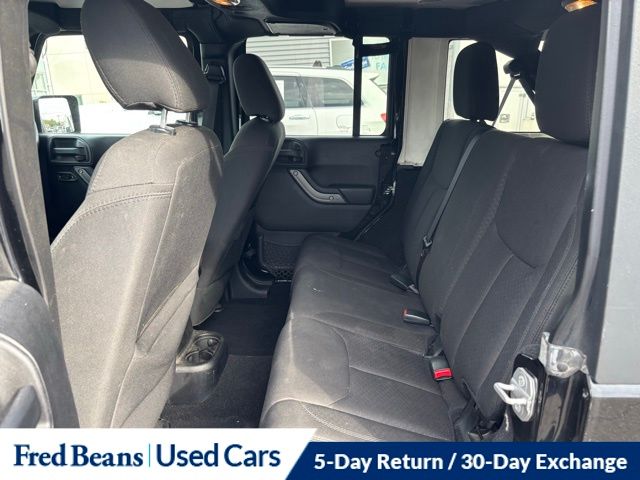 2016 Jeep Wrangler Unlimited Sport photo 4