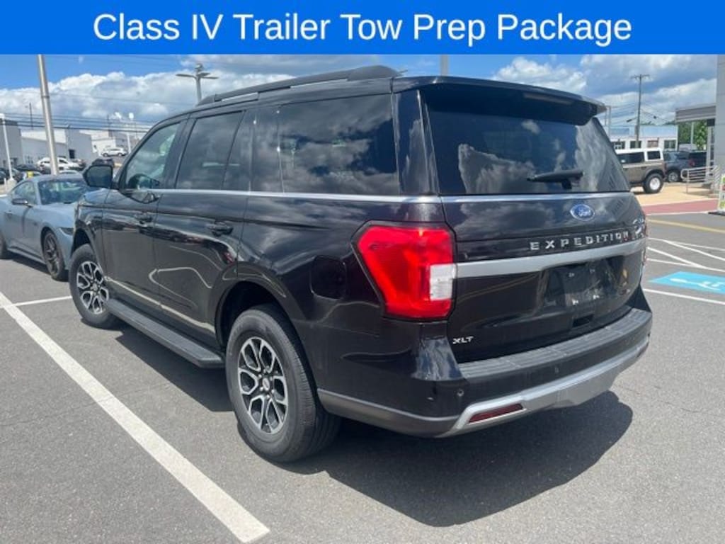 Certified 2024 Ford Expedition XLT SUV