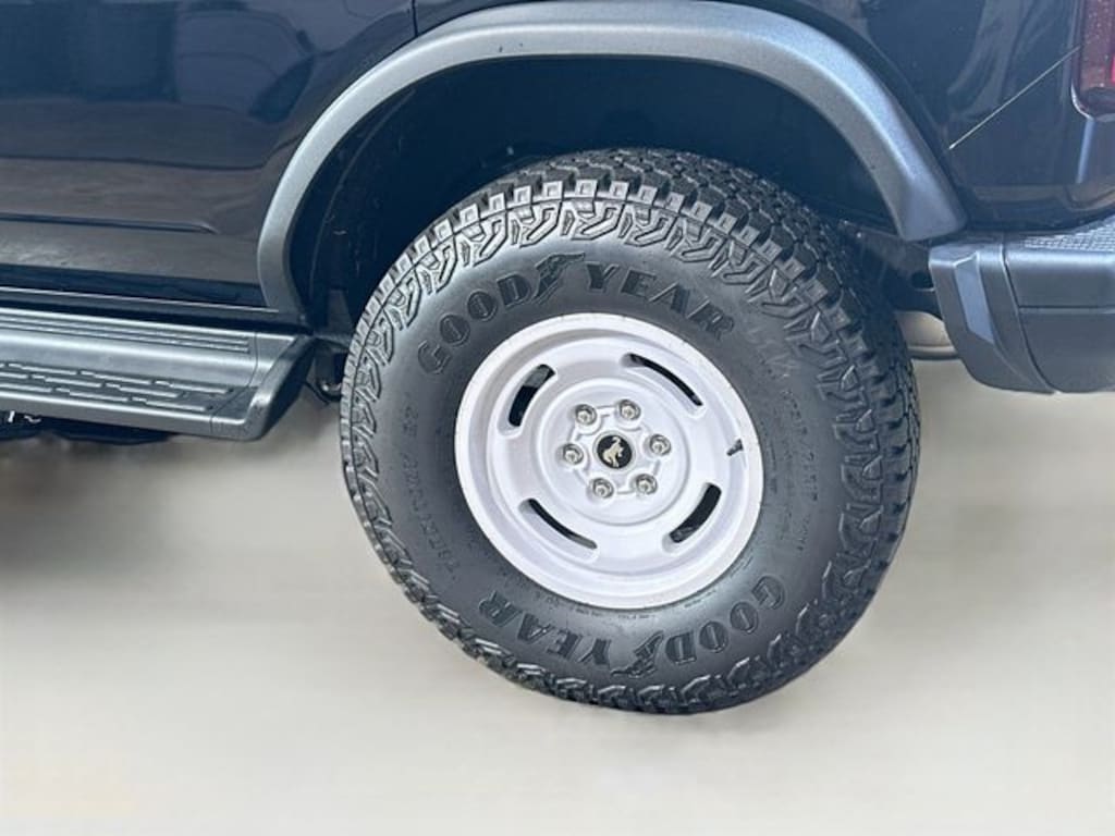 New 2026 Ford Bronco Heritage Edition SUV