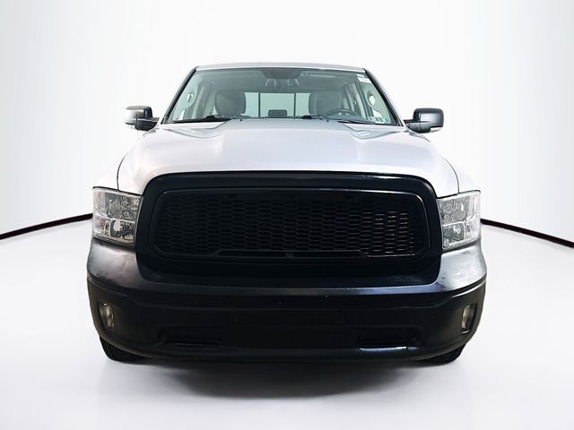 2017 Ram 1500 Big Horn photo 2