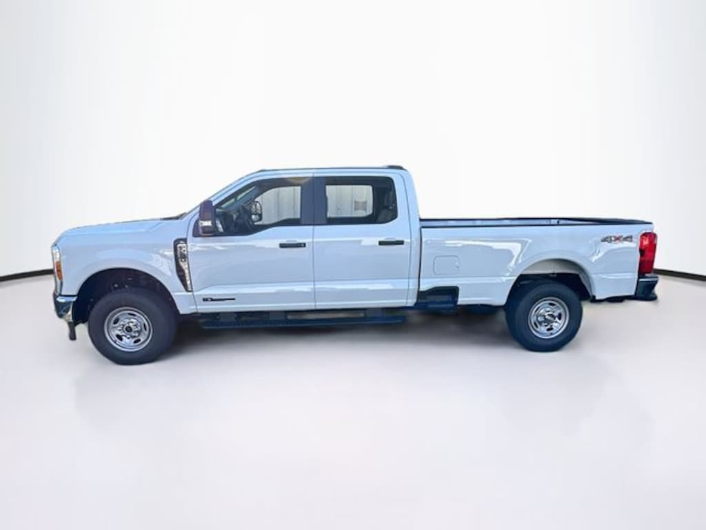 New 2026 Ford F-250 XL Truck Crew Cab