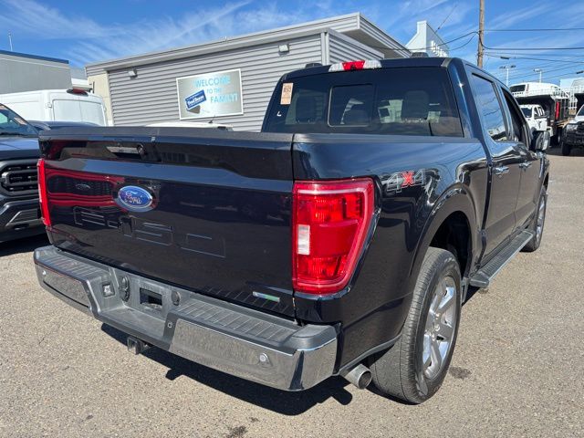 2022 Ford F-150 XLT photo 3