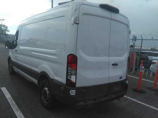 2020 Ford Transit photo 3