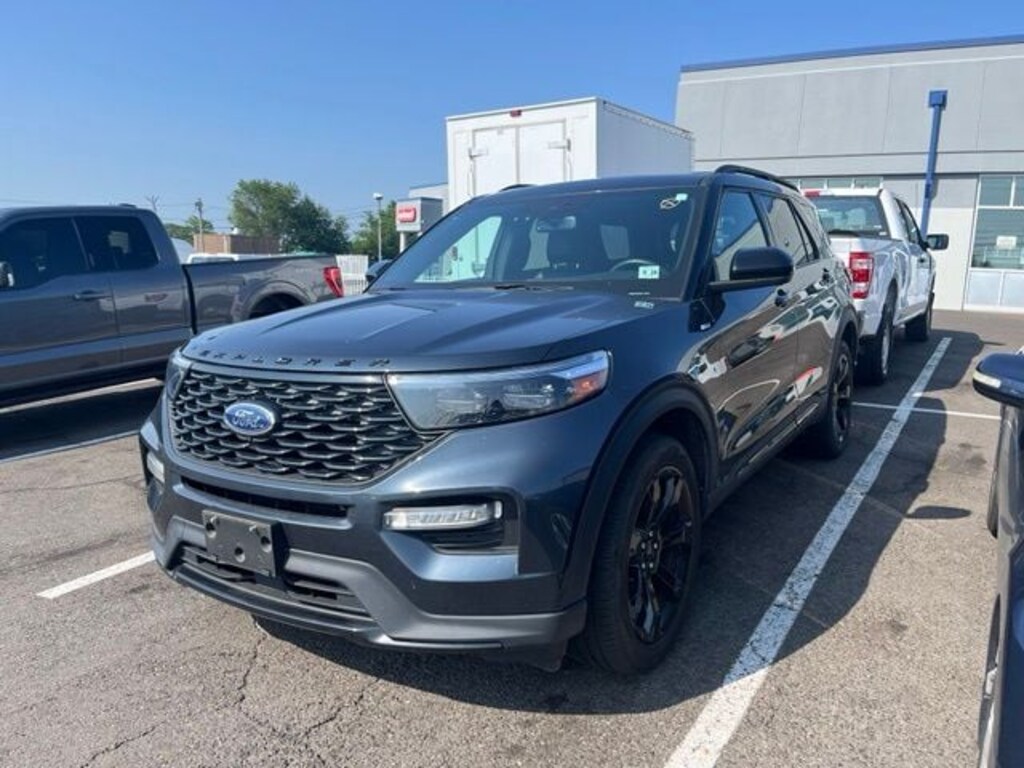 Certified 2023 Ford Explorer ST-Line SUV