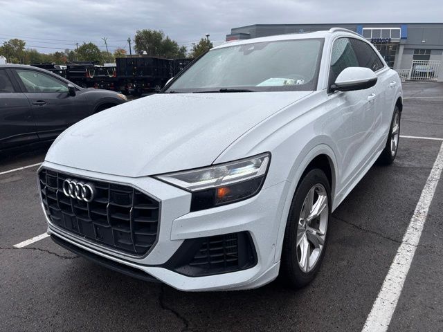 2019 Audi Q8 Premium Plus photo 2