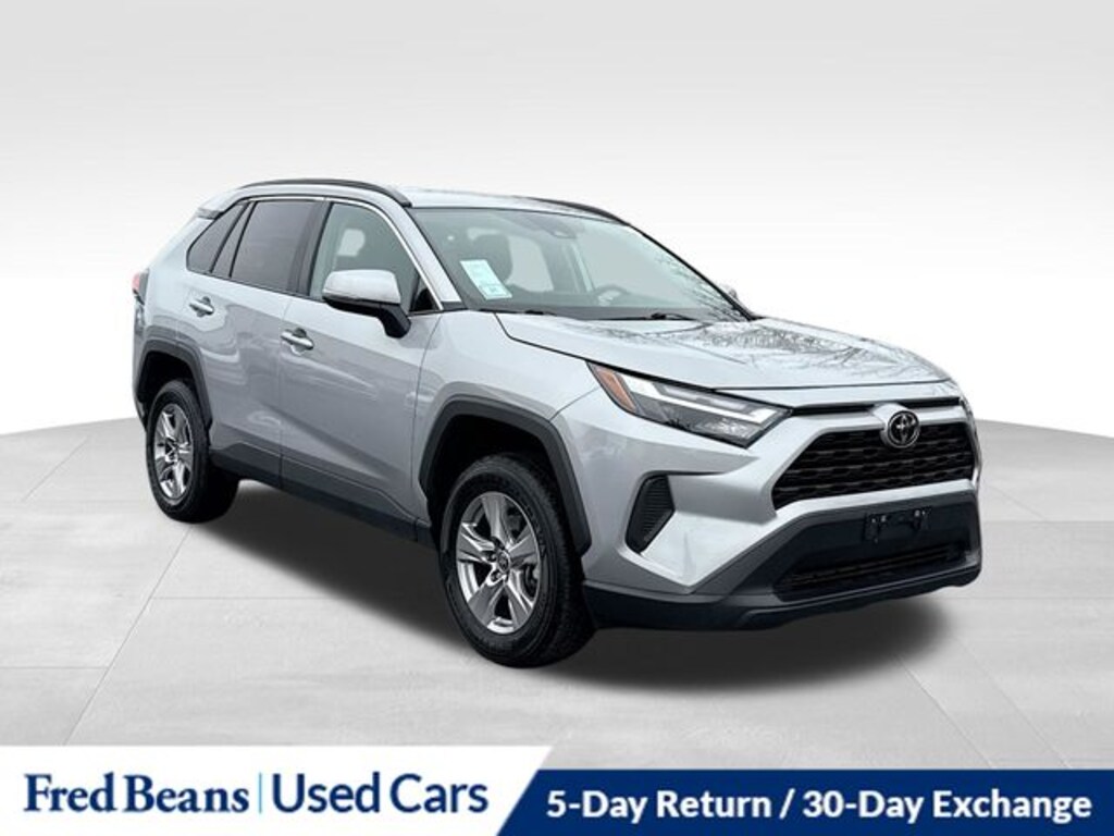Used 2025 Toyota RAV4 XLE SUV