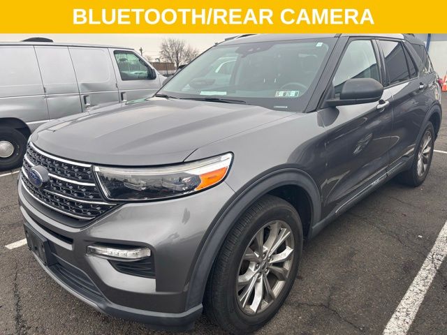 2021 Ford Explorer XLT photo 2