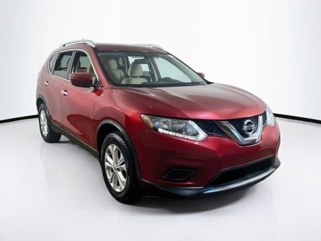 Used 2016 Nissan Rogue SV SUV