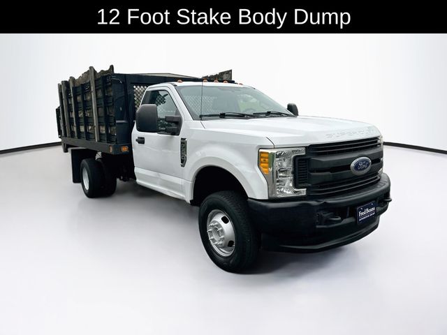 2017 Ford F-350 Super Duty Chassis Cab