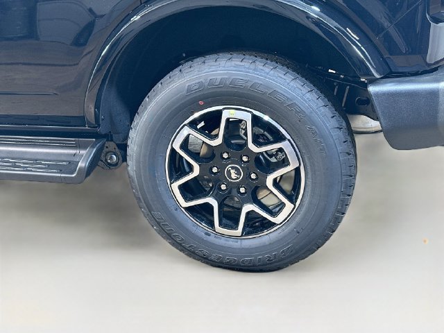New 2026 Ford Bronco Outer Banks SUV