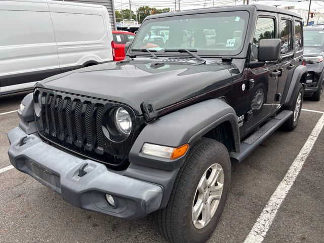 2019 Jeep Wrangler Unlimited Sport S photo 2