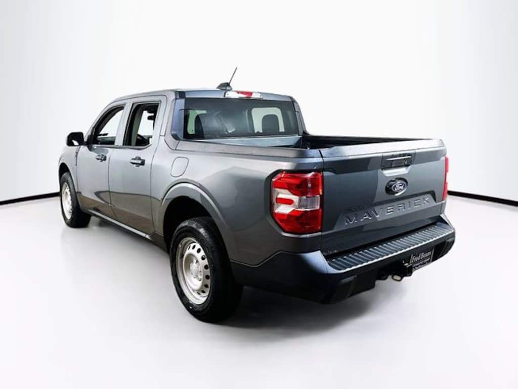 New 2025 Ford Maverick XL Truck SuperCrew