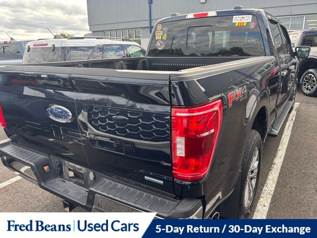 2023 Ford F-150 XLT photo 2