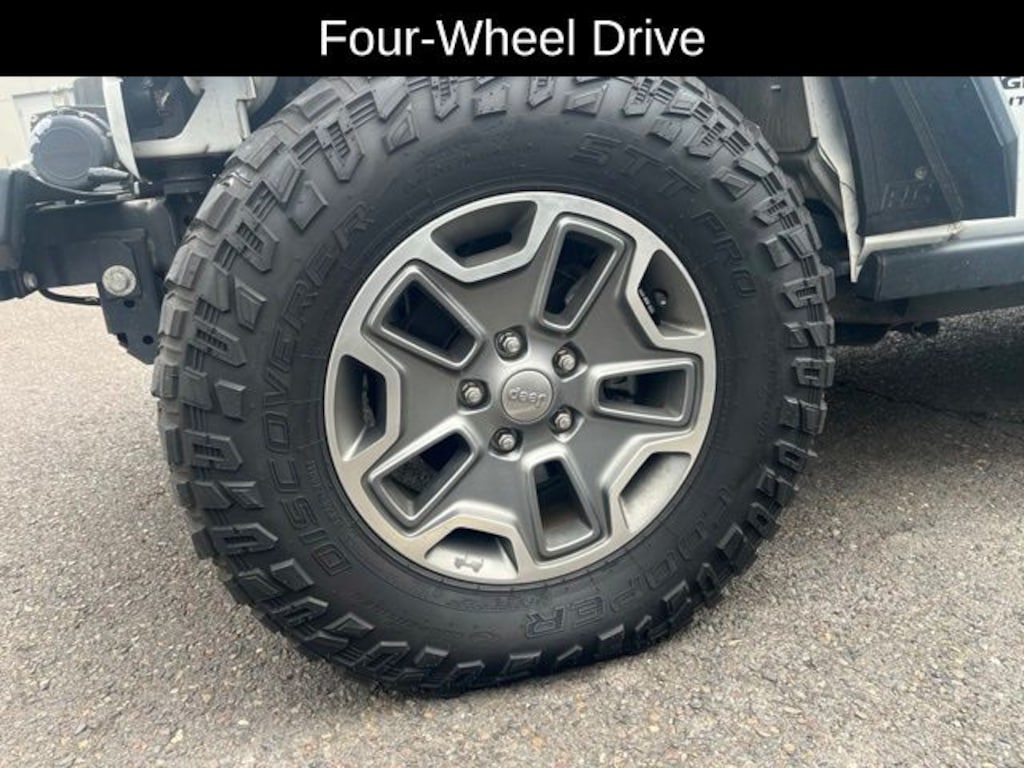 Used 2015 Jeep Wrangler Unlimited Rubicon SUV