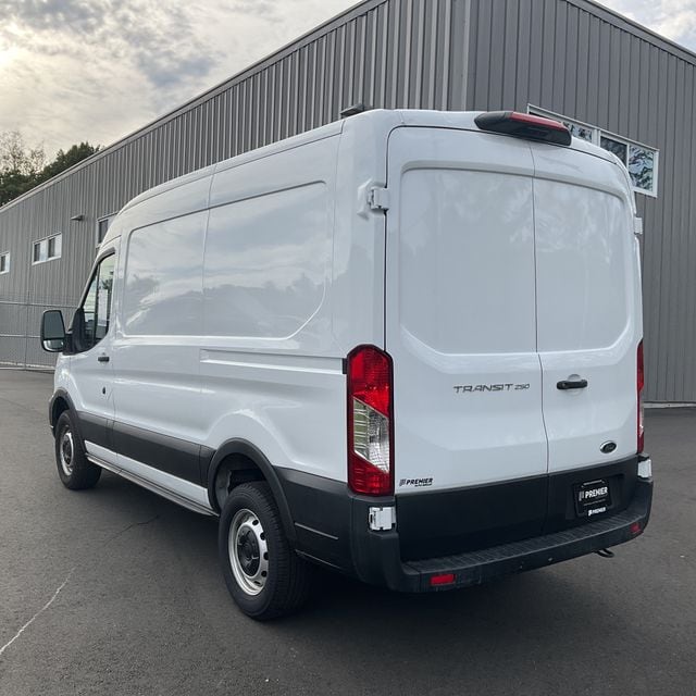 2023 Ford Transit Cargo Van photo 2