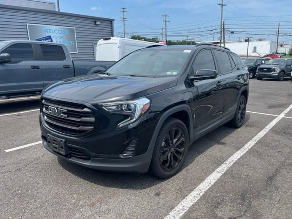 Used 2021 GMC Terrain SLE SUV
